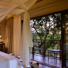 Victoria Falls Safari Suites